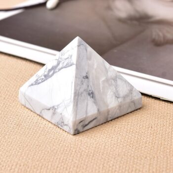 Howlite (White Turquoise) Mini Pyramid (25x30mm) 1pc