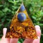 Natural-Tiger-Eye-Orgonite-Pyramid-Healing-Crystals-Energy-Generator-Reiki-Chakra-Multiplier-Orgone-Amethyst-Meditation-Stone5X5-13.jpg_640x640-13