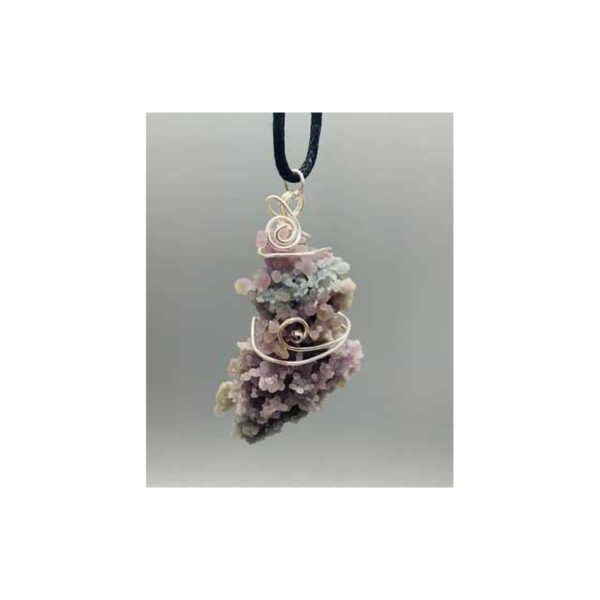 Agate, Grape wire wrapped
